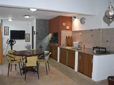 Hipolito Yrigoyen 1800