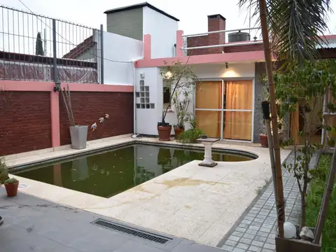 Casa en venta Moreno