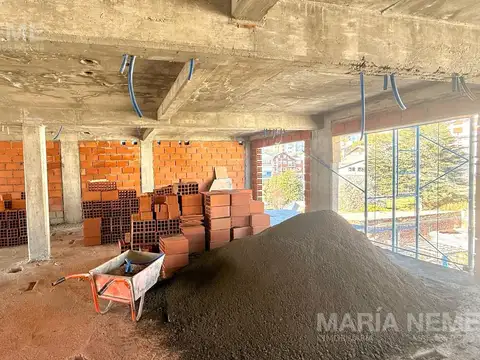 Departamento en Venta con 1 cochera