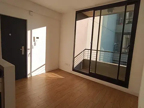 VENTA DEPARTAMENTO APTO CREDITO 2 AMBIENTES CON BALCÓN EN VILLA URQUIZA - PERMUTA