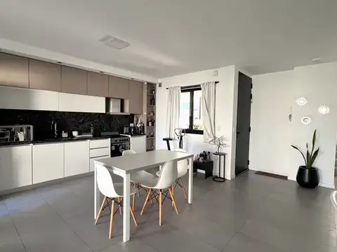 VENTA DUPLEX 3 DORM 3 BAÑ MIRADORES II MANANTIALES