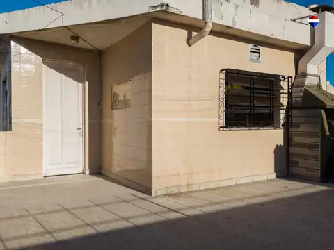 VENTA PH 4 AMB EN AVELLADA CON TERRAZA