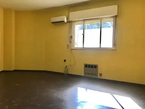 Local - Alquiler - Uruguay, Montevideo - Galicia  1100