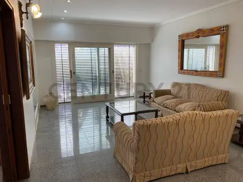 5 & 36 400, Piso 0