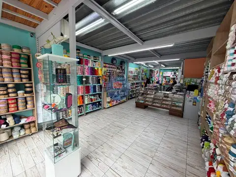 Local en Alquiler 50 años