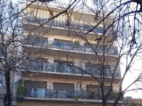 OPORTUNIDAD: DEPARTAMENTO EN ZONA CENTRO