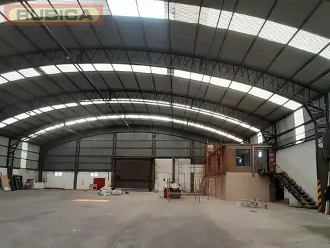 Galpon en Alquiler A Estrenar
