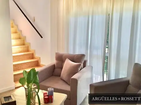 Casa en Venta en Funes, USD 380.000