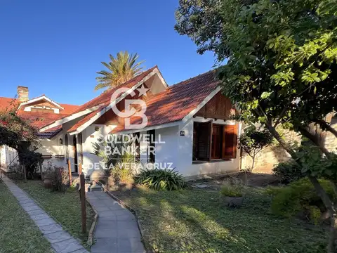 Exclusiva casa en venta en Bv. Centenario-Cañada de Gómez