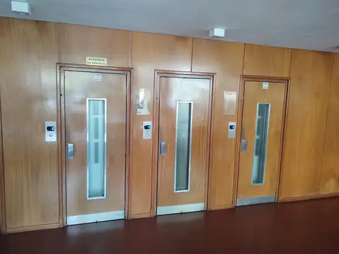 Departamento en Alquiler en Belgrano R, $ 800.000