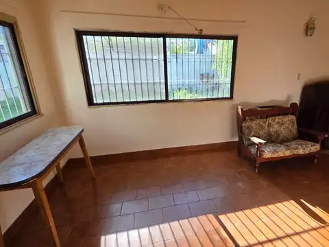 Depto Tipo Casa en Venta en Moreno, USD 71.000