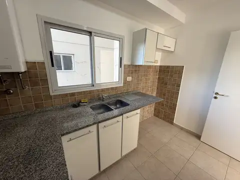 Departamento en Alquiler con 1 cocheras