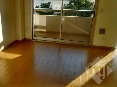 Avenida Peron al 2500