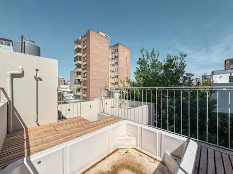 Casa 4 ambientes con 2 baños