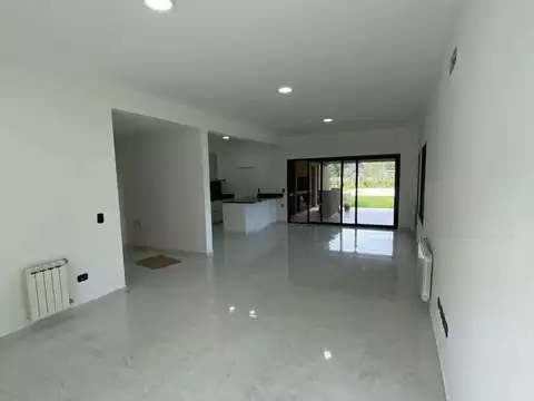 Casa en Venta en Luján, USD 188.000