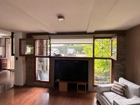 Casa en Venta en Manuel B Gonnet, USD 195.000