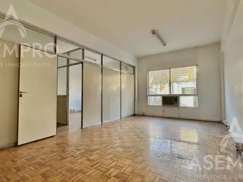 Galpon en Venta en Flores, USD 59.000