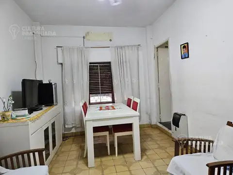 Depto Tipo Casa en Venta 45 años
