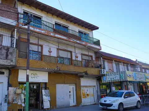 VENTA CASA LOCALES DEPTOS EN GREGORIO LAFERRERE