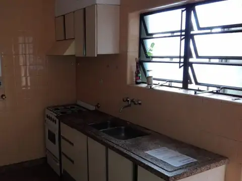 Depto Tipo Casa en Alquiler de 3 dormitorios