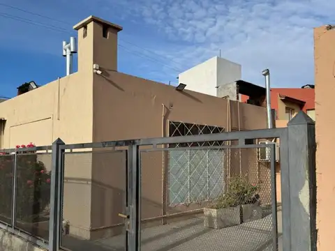 Local en Venta en Caleta Olivia, USD 220.000