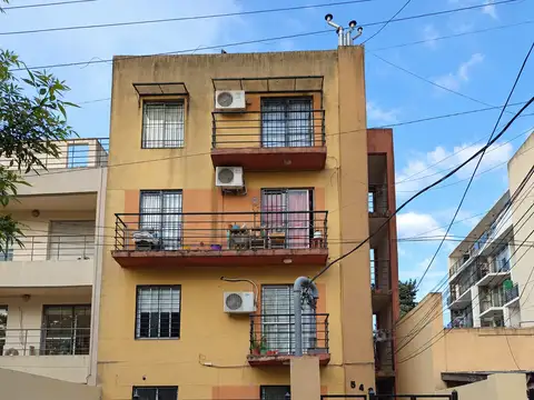 Monoambiente en Alquiler en Castelar Sur