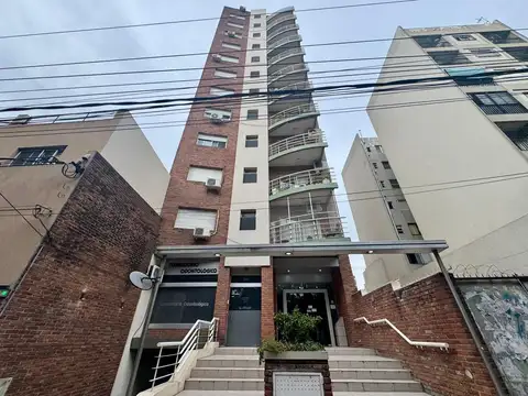 Alpatacal 3200, Piso 11