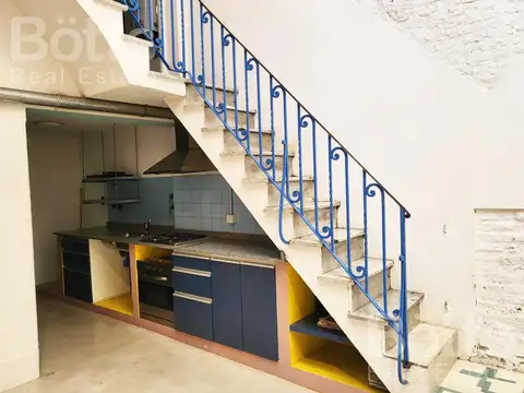 Depto Tipo Casa 4 ambientes con 2 baños