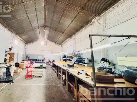 Venta Galpon 200 mt2 - Abasto