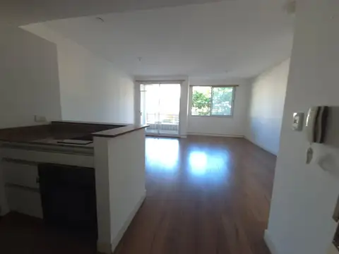 alfredo bufano 1000, Piso 1