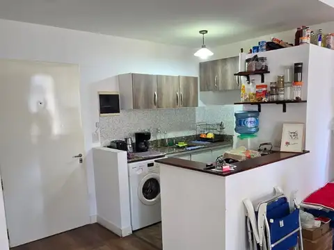 alfredo bufano 1000, Piso 1