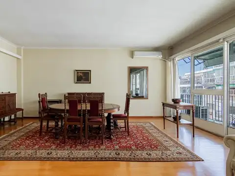 Rio de Janeiro 100 , Piso 7