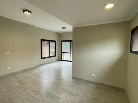 Casa en Funes. Apta Crédito Hipotecario.