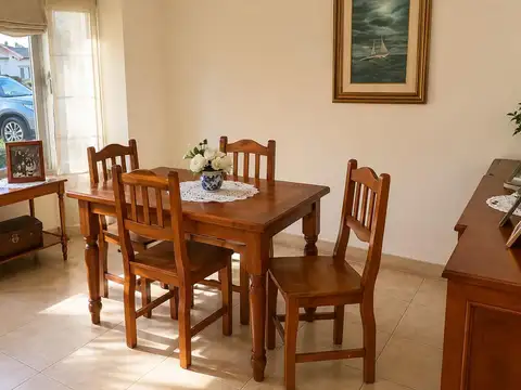 Casa en Alquiler de 4 dormitorios