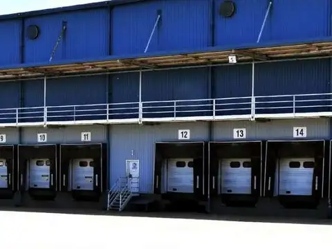 Excelente deposito AAA en alquiler, docks de carga, sis incendio x sprinklers. seg 24 hs.