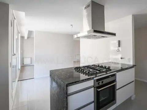 Departamento en Venta con 2 cocheras