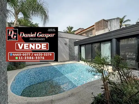 VENTA – GRAN CASA 3 AMBIENTES – CASTELAR CENTRO