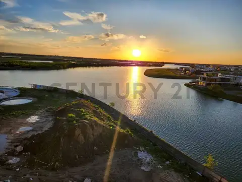 Departamento en Venta con 2 cocheras