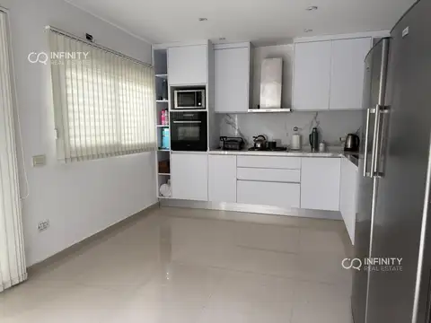 Departamento en Alquiler de 4 ambientes