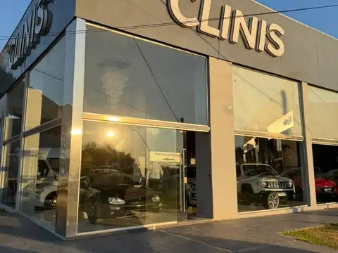 LOCAL COMERCIAL, OFICINAS Y GALPÓN EN ALQUILER