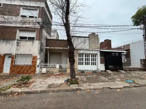 Casa en Alquiler en Arroyito, $ 900.000