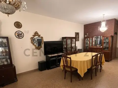 Casa en Venta en Vélez Sarsfield, USD 245.000