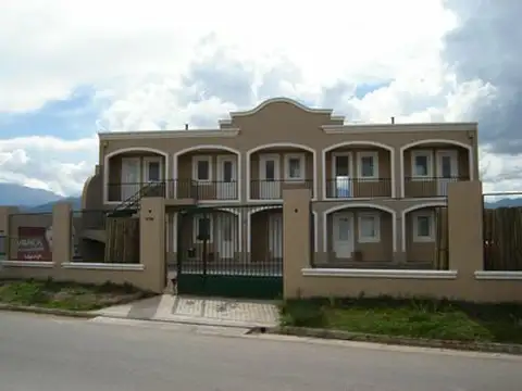 BARRANCAS DEL GRAND BOURG 100, Piso 1