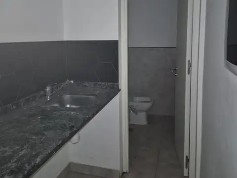 Local en Alquiler en Zona Centro, $ 1.300.000