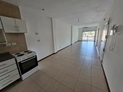 Departamento en Alquiler en Floresta, $ 550.000