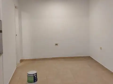 Local o Monoambiente en alquiler en Liniers