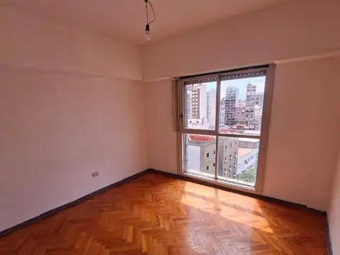 Departamento en Alquiler en Almagro, $ 900.000