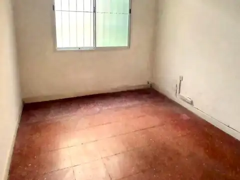 Oficina en Alquiler con 1 cochera