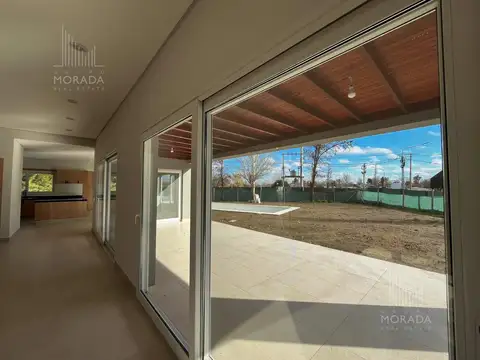 Casa en Venta al Este