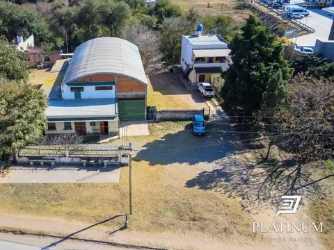 VENDE HECTÁREA CON AMPLIO GALÓN Y DEPARTAMENTOS, SOBRE RUTA 9, COLECTORA NORTE 100